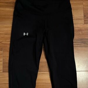 Under Armour Black Leggings (Size 10-12)